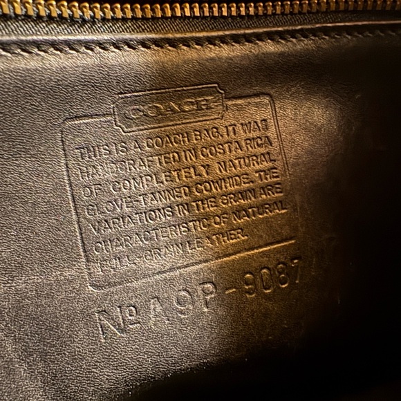 Vintage Coach Metropolis Zip Bag | 9087 | Costa Rica 1999 | Great Condition - Picture 11 of 16